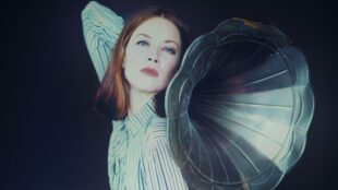 MagdalenaGanter_by_MarcusEngler_Transit1