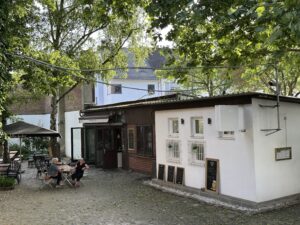 Außenansicht der Bar