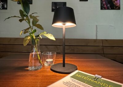 Foto einer Getränkekarte auf einem Tisch